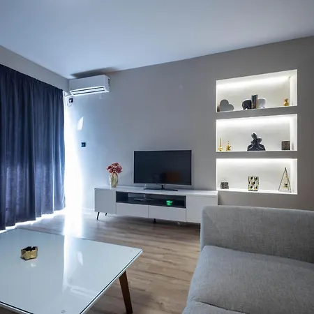 Luxury Iv Near City Center سكوبجي