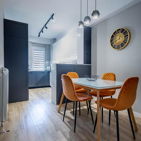 Luxury Iv Near City Center * سكوبجي